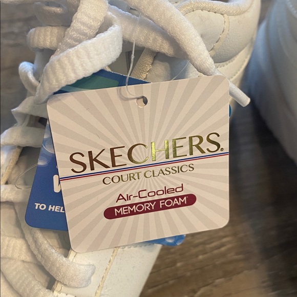 NWT SKECHERS White Court Classics Memory Foam Hi-Top Sneakers 9 - Picture 6 of 9